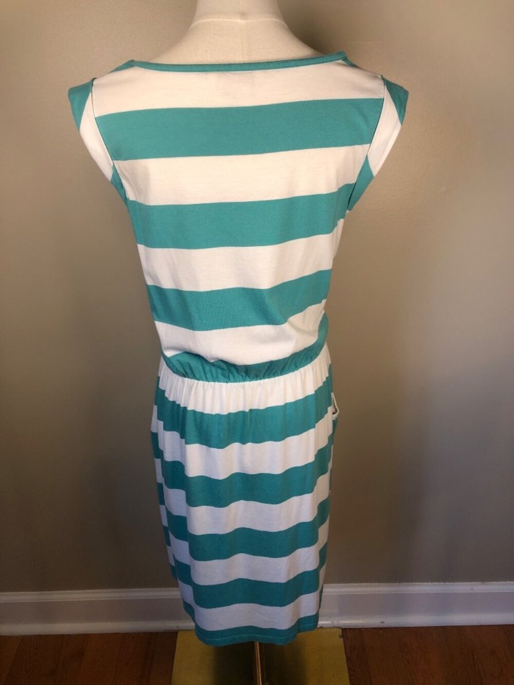 Boden Blackberry Dress Green & White Wide Stripe Lightweight Jersey Size 8R - Picture 4 of 10